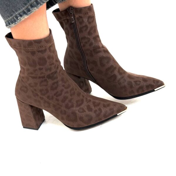 نیم بوت پاشنه