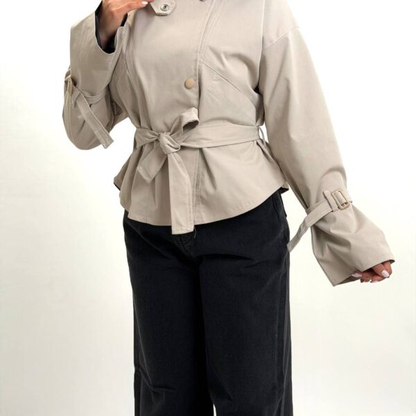 بارونی یقه ایستاده ولنتینو